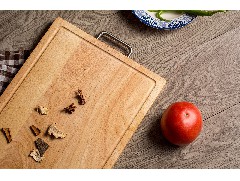 Characteristics of plastic cutting board