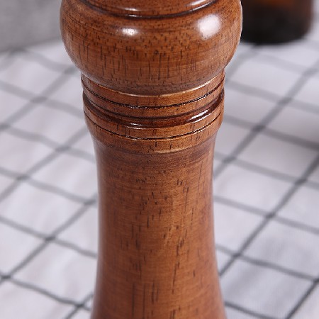 橡胶木胡椒罐